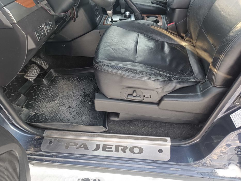Продам Mitsubishi Pajero