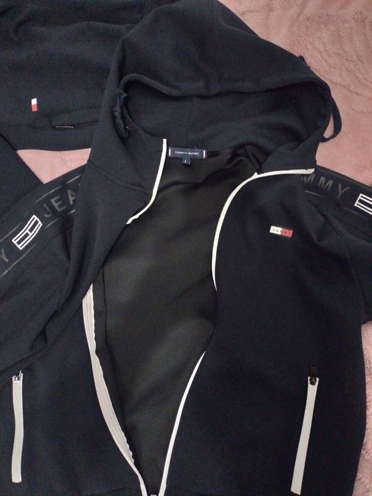 Костюм спортивный