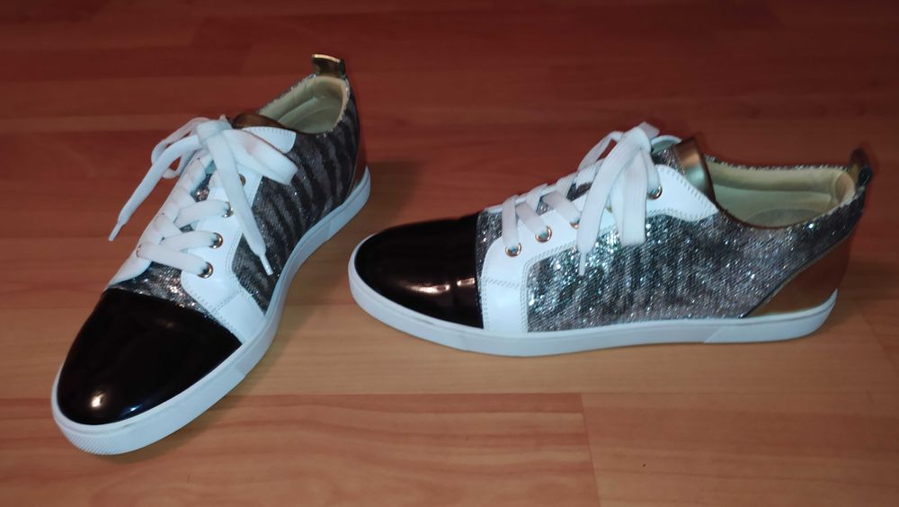 Кроссовки, размер 40. Париж. Shristian Souboutin Paris