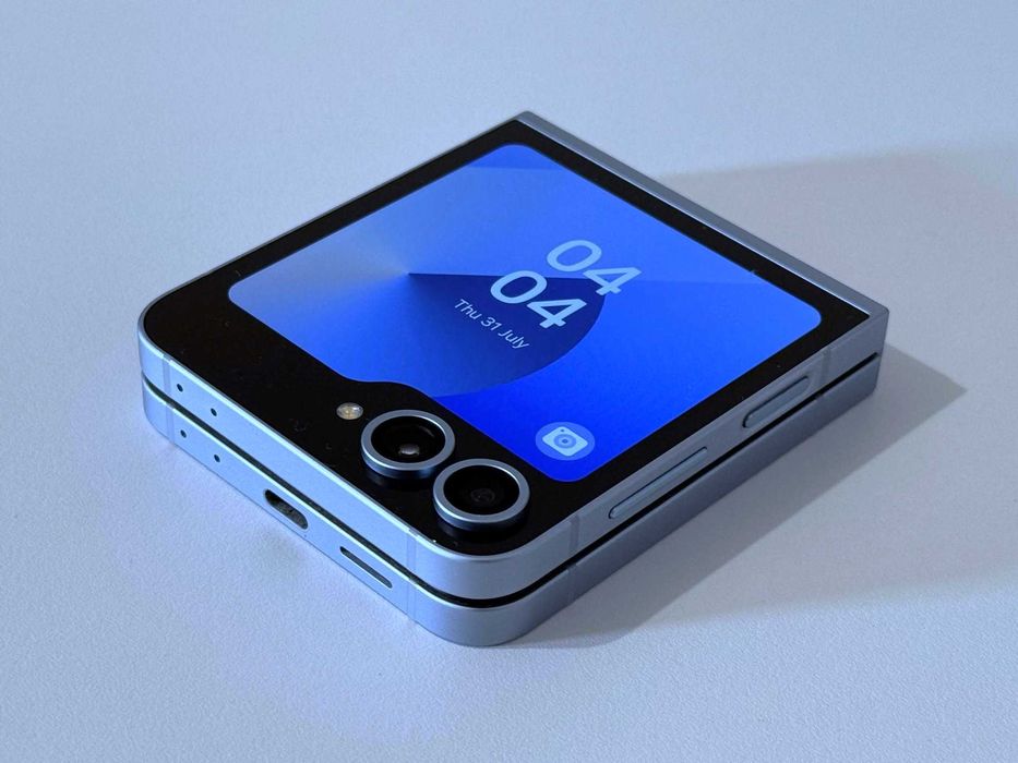 Бартер! Samsung Galaxy Z Flip 6 Blue (Син) 100% Батерия.