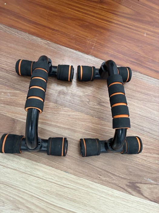 Продам Спортивный уголок