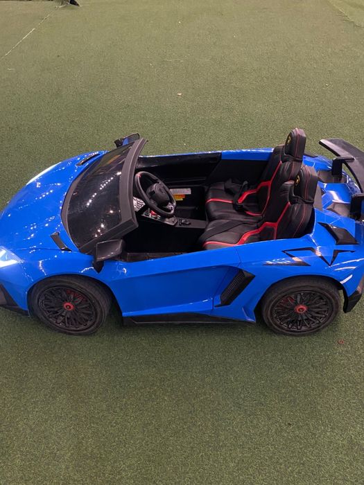 Машинка Lamborghini