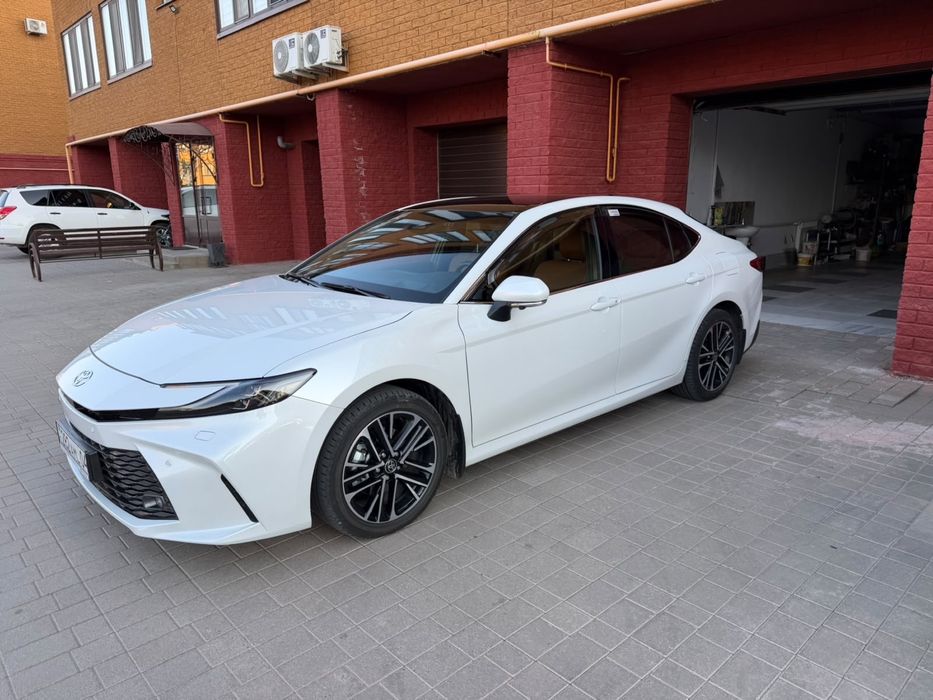 Toyota camry hybrid
