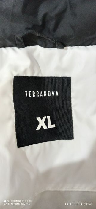 Продам новую куртку