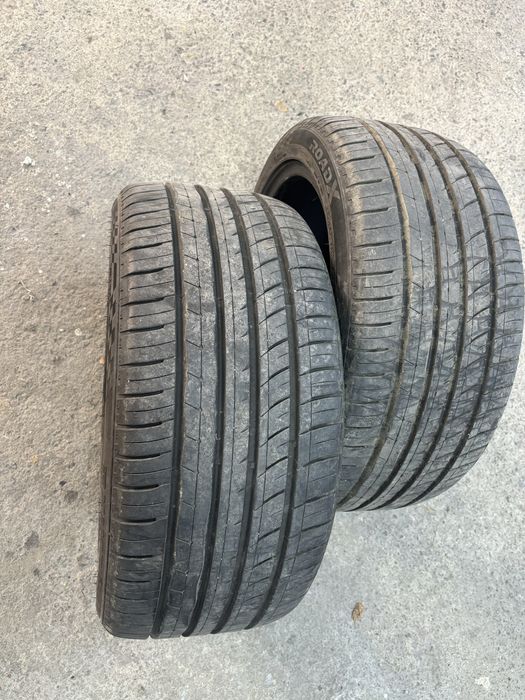 Гуми 245/40/17.