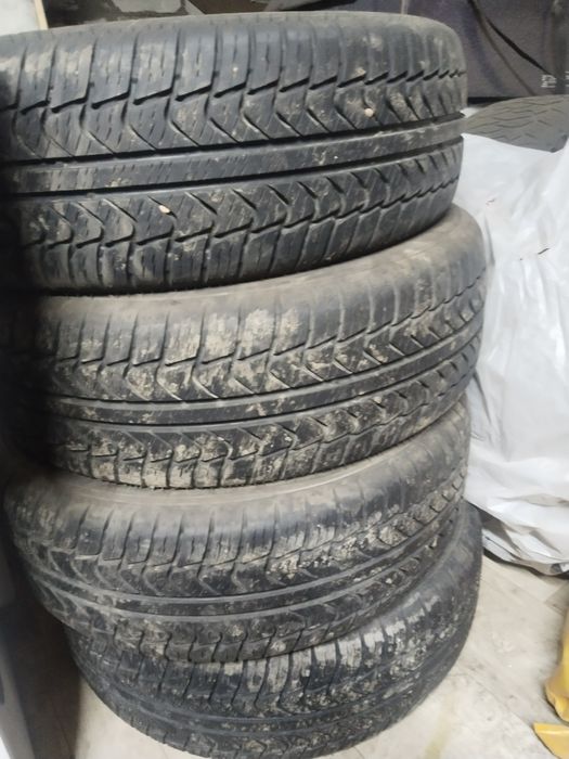 Калесса месяц полтора стояли