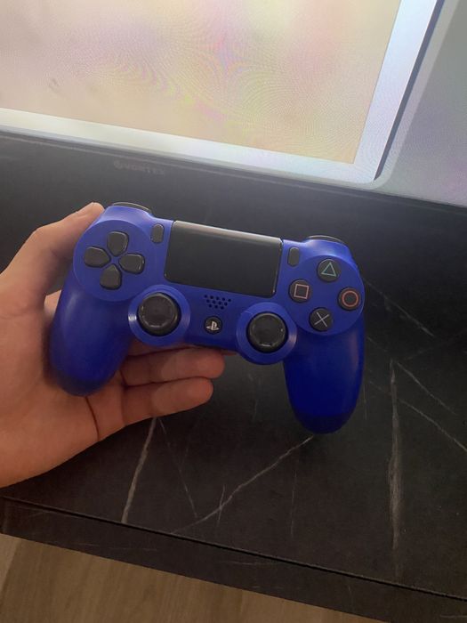 Vand playstation 4 Slim