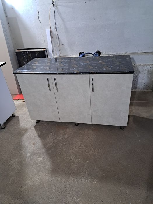 Мебель Кухонный гарнитур, отдельно кухонный стол