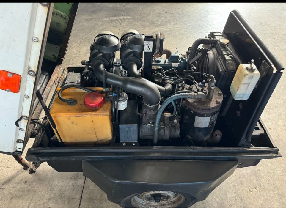 Motocompresor / Compresor diesel SULLAIR 2mc/min - An 2001 - KUBOTA