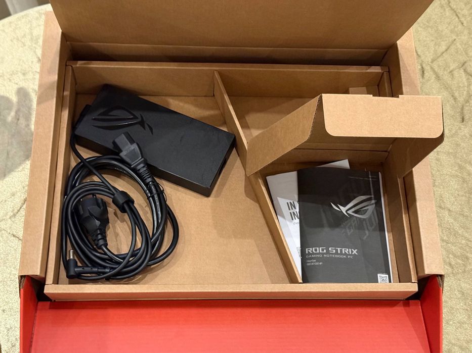 Asus Rog Strix G 18