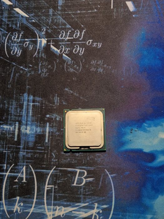 Intel '06 E300 Pentium Dual Core SLGTL MALAY. 2.6 0GHZ/2m/800/06 Q91B118