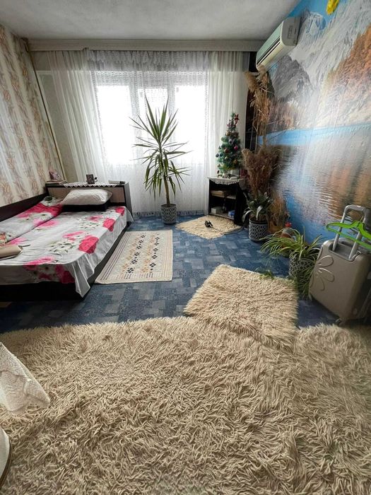Продава се Тристаен апартамент в Търговище, Боровец - 70 кв.м за 802 €/кв.м - Снимка #2
