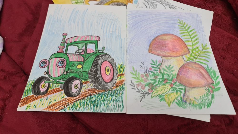 Рисунки А4 акварель и карандаши