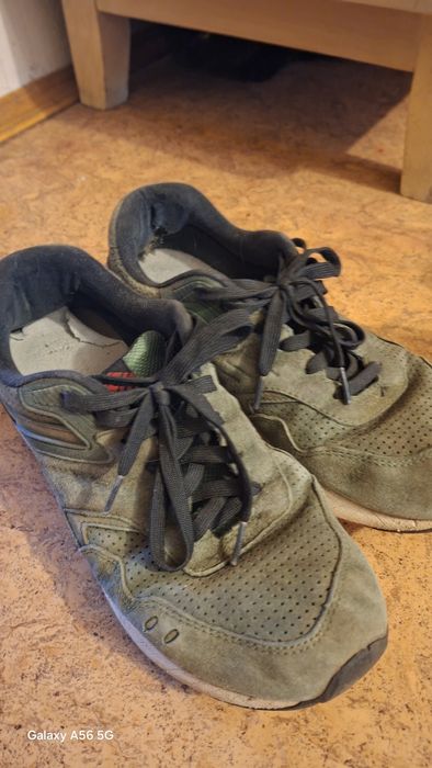 Кроссовки даром 42 размер