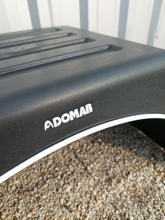 Пластмасов калник за двойна гума бус, камион 92x45см Domar