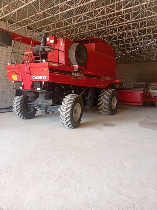 CASE 4088 kombayn 2016yil