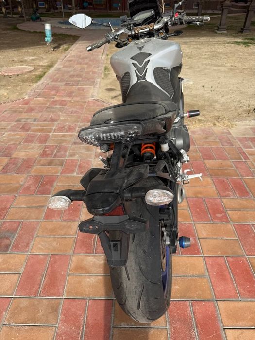 Yamaha mt 09 2018