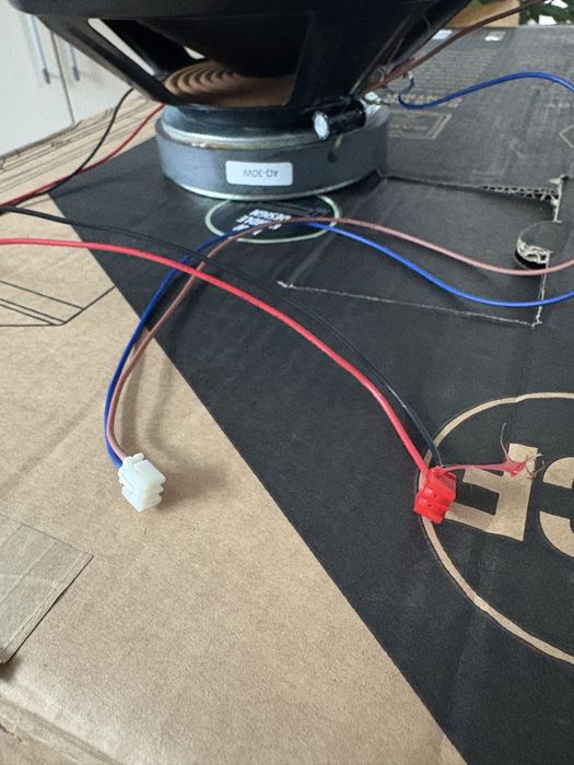 vand difuzor, subwoofer