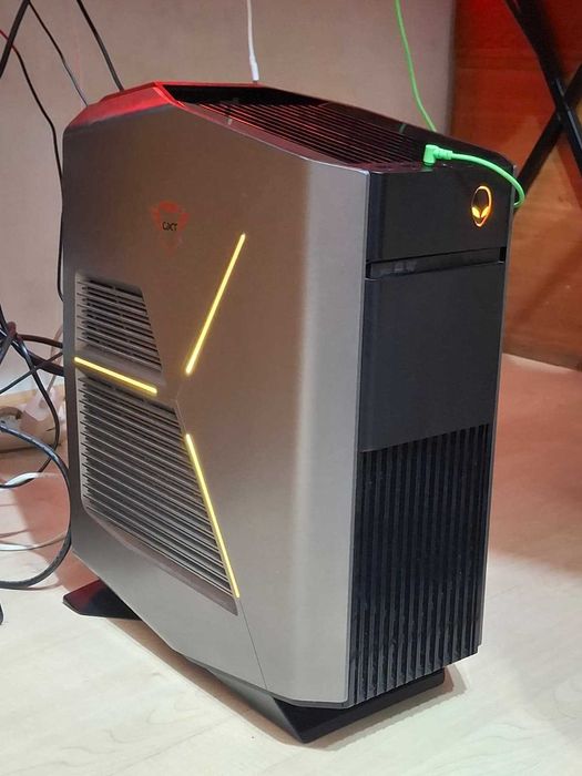 Pc Gaming Alienware Aurora R5 I7 / 16GB RAM / 2TB SSD / GTX 1050 TI