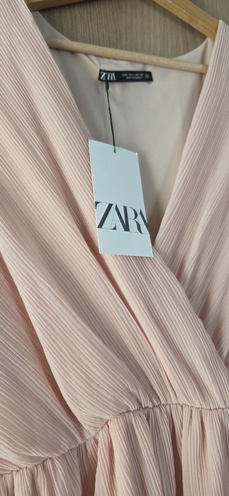 Rochie Zara cu eticheta