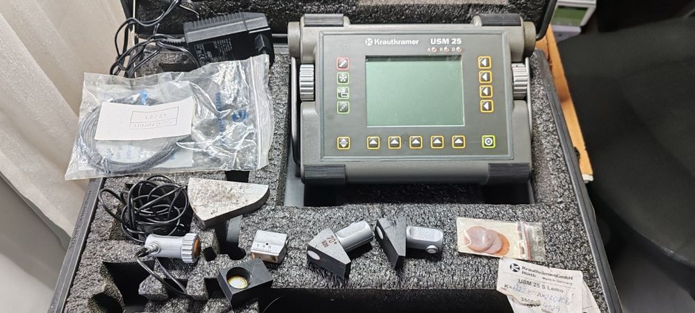 Vin defectoscop cu ultrasunete Krautkramer USM25
