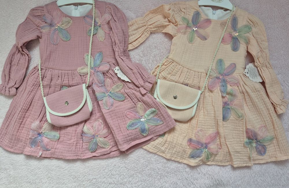Нови детски комплекти/рокли с етикетза момиче