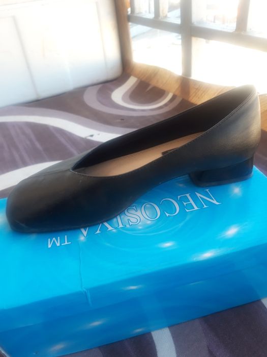 Пподам балетка в отличном состоянии