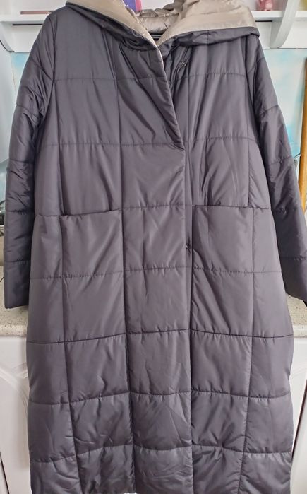 Продам женскую куртку 50-52 р лёгкую и тёплую!