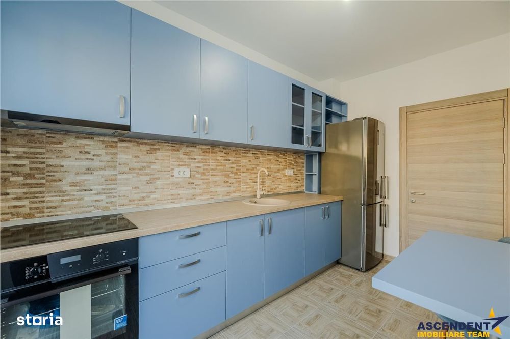 Apartament tip penthouse. mobilat, utilat, 2 terase, 100mp, Tractorul,