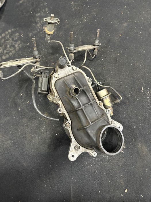 Mercedes w124 2.0i Горивен Инжекцион