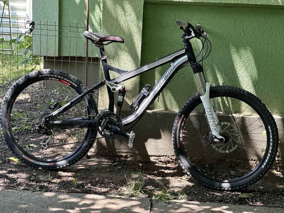Specialized Pitch FSR Full Suspension | RockShox Pike | 27 viteze