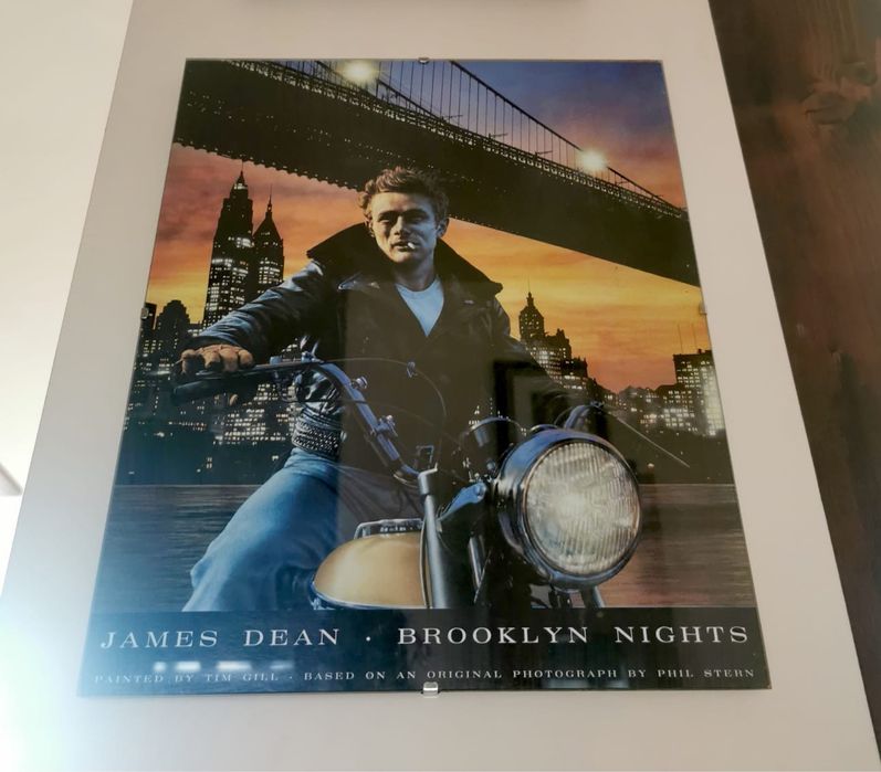 Снимка Декор за стена Джеймс Дийн  холивудска легенда Бруклинския мост