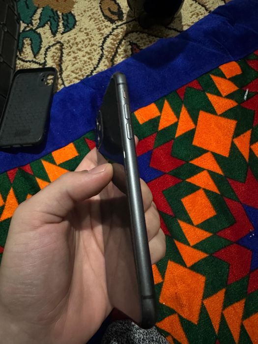 Айфон 11 сатылад