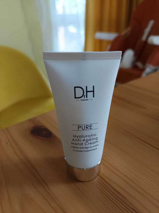 Козметика на Symbiosis, dr. Derm, Missha и др.