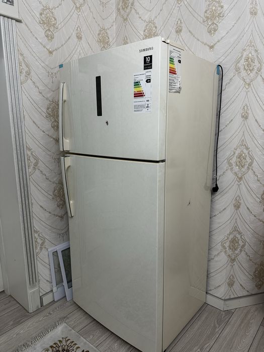 Холодильник, Samsung