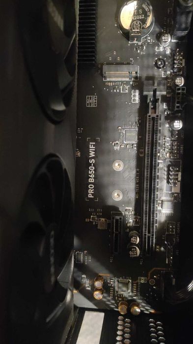 SIstem 7800x3d +32gb ddr5 + 1tb ssd + RTX 5060 (sau 3070ti) + 1000w