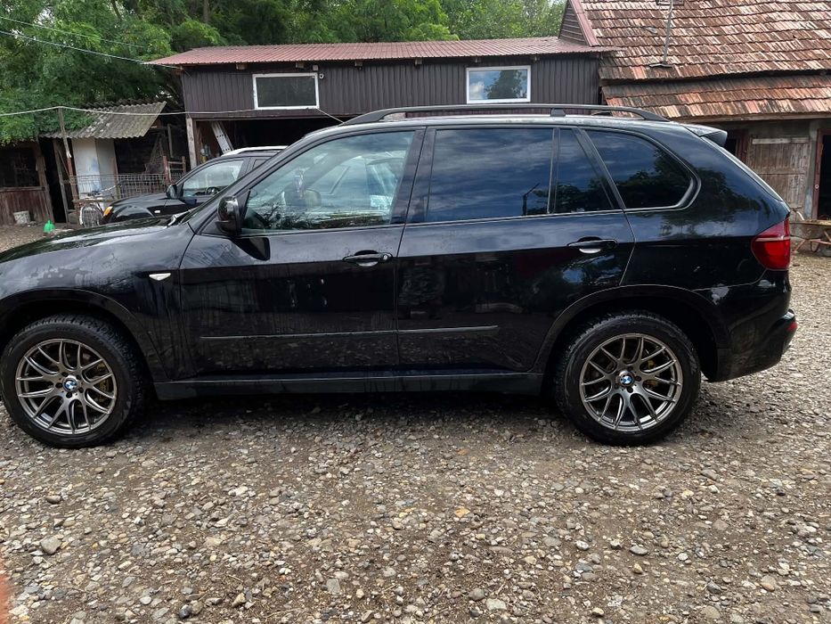 Vand bmw x5 sau schimb