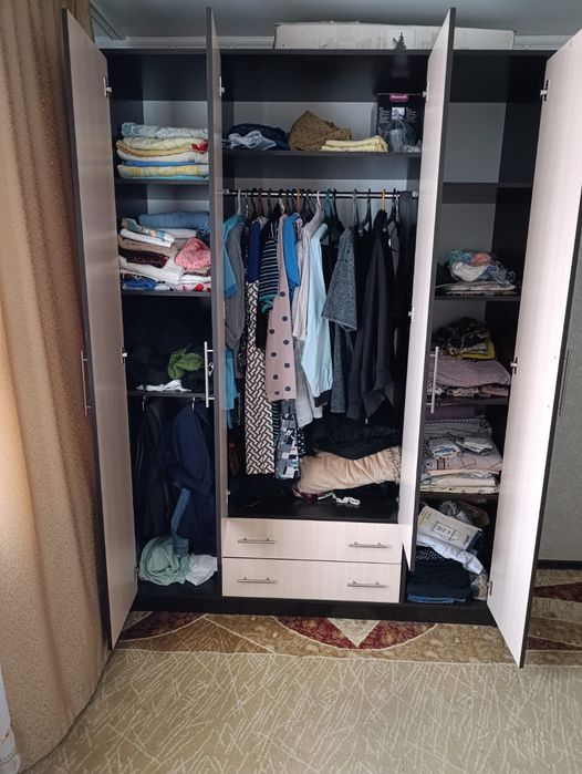 Шкаф для одежды и белья