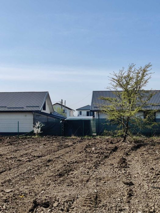 Terenul intravilan unde poti face casa imediat- bineinteles, luati autorizatia inainte