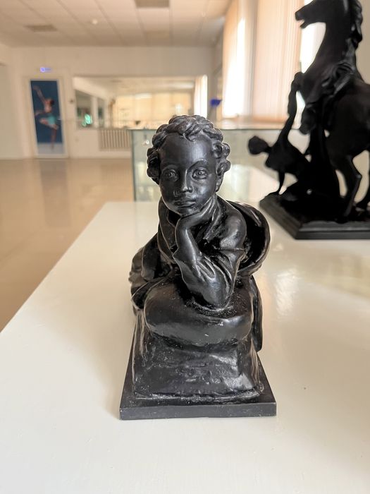 Статуэтка Пушкин гимназист