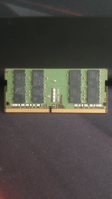 Продаётся Оперативная память Samsung SO-DIMM DDR4 16gb 2666Mhz