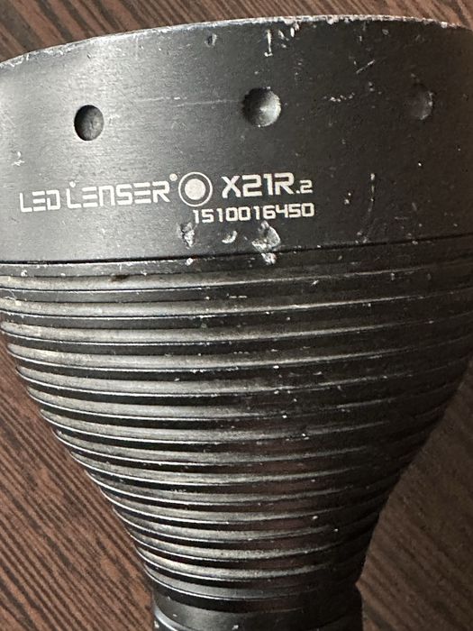 Lanterna Led Lenser X21R.2