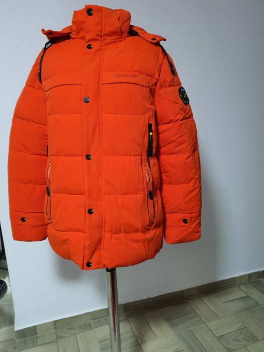 Geaca de sky/ploaie/vant, impermeabila structură de lână high-tech;