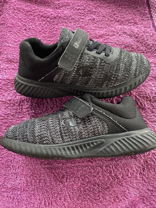 Pantofi sport alergare adidasi Nike, Champions, Arcore 32, 33