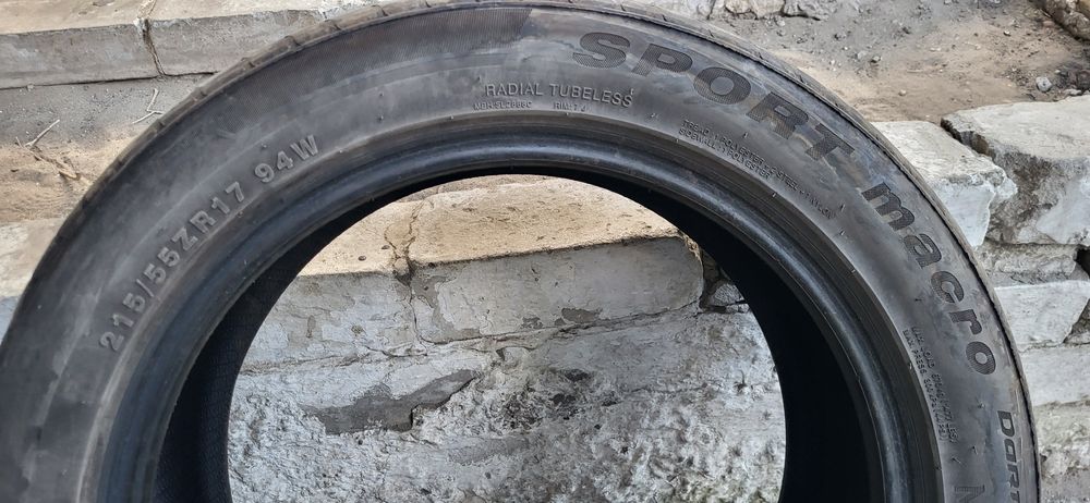 Шины лето пара 215/55/17