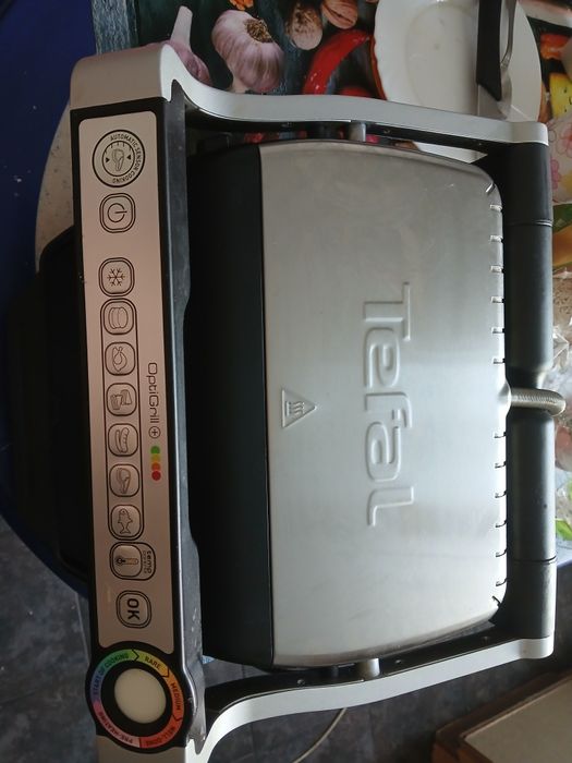 Tefal grătar electric optigrill+