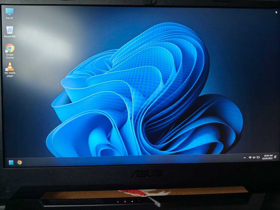 Vand Laptop gaming ASUS TUF F15 RTX3050Ti ,1TB SSD,i5-11400H,16gb Ram