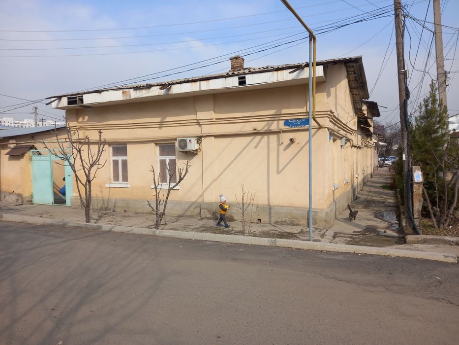 Продаётся дом в элитном махалле Яккасарайе