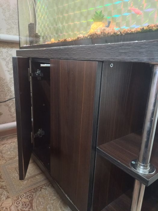 Продам аквариум в хорошем состоянии,