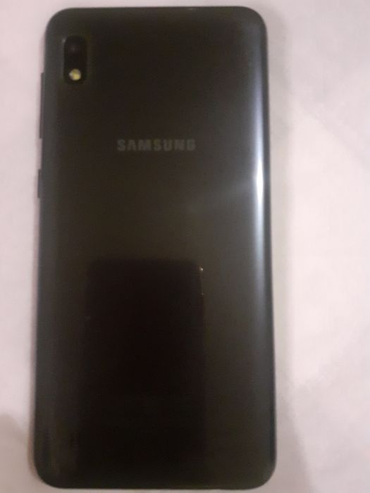 Продам Самсунг Galaxy A 10